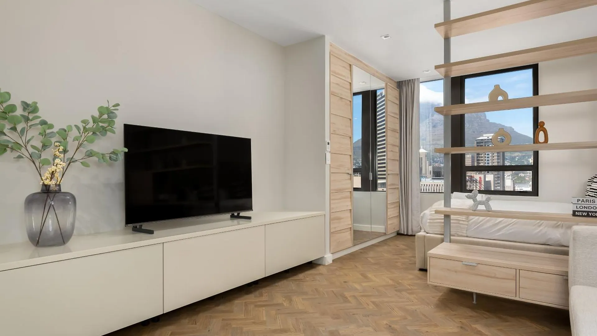 Foreshore Place Luxury Apartment Cape Town