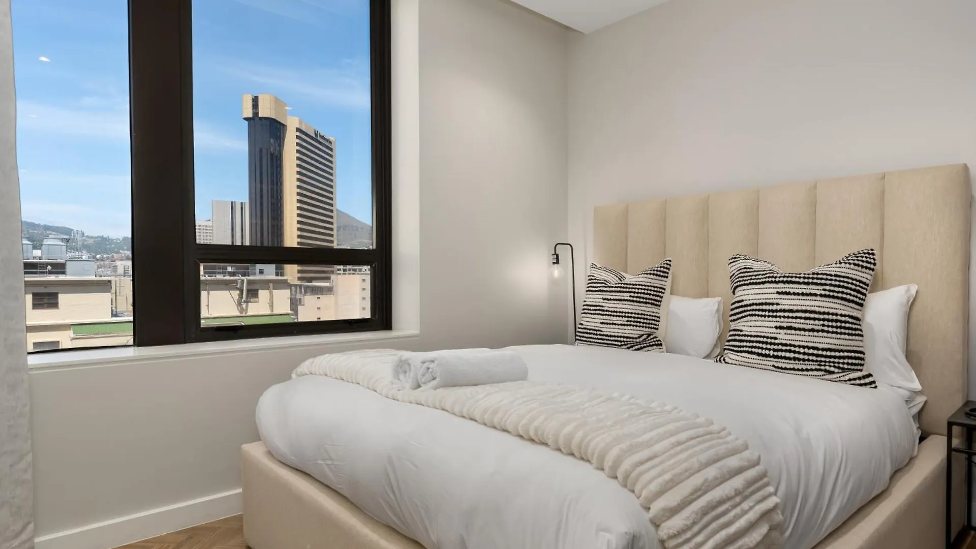 Foreshore Place Luxury Apartment Cape Town