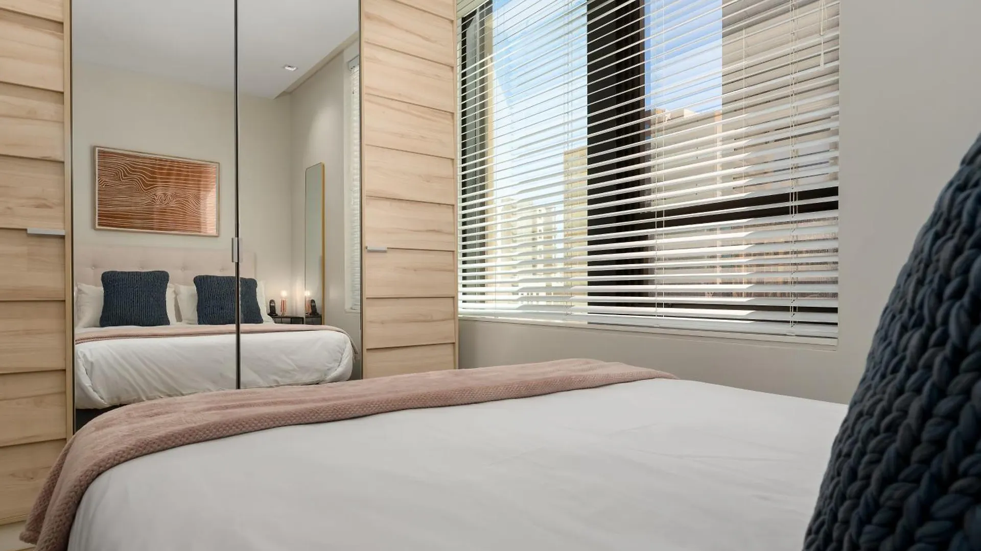 Foreshore Place Luxury Apartment Cape Town