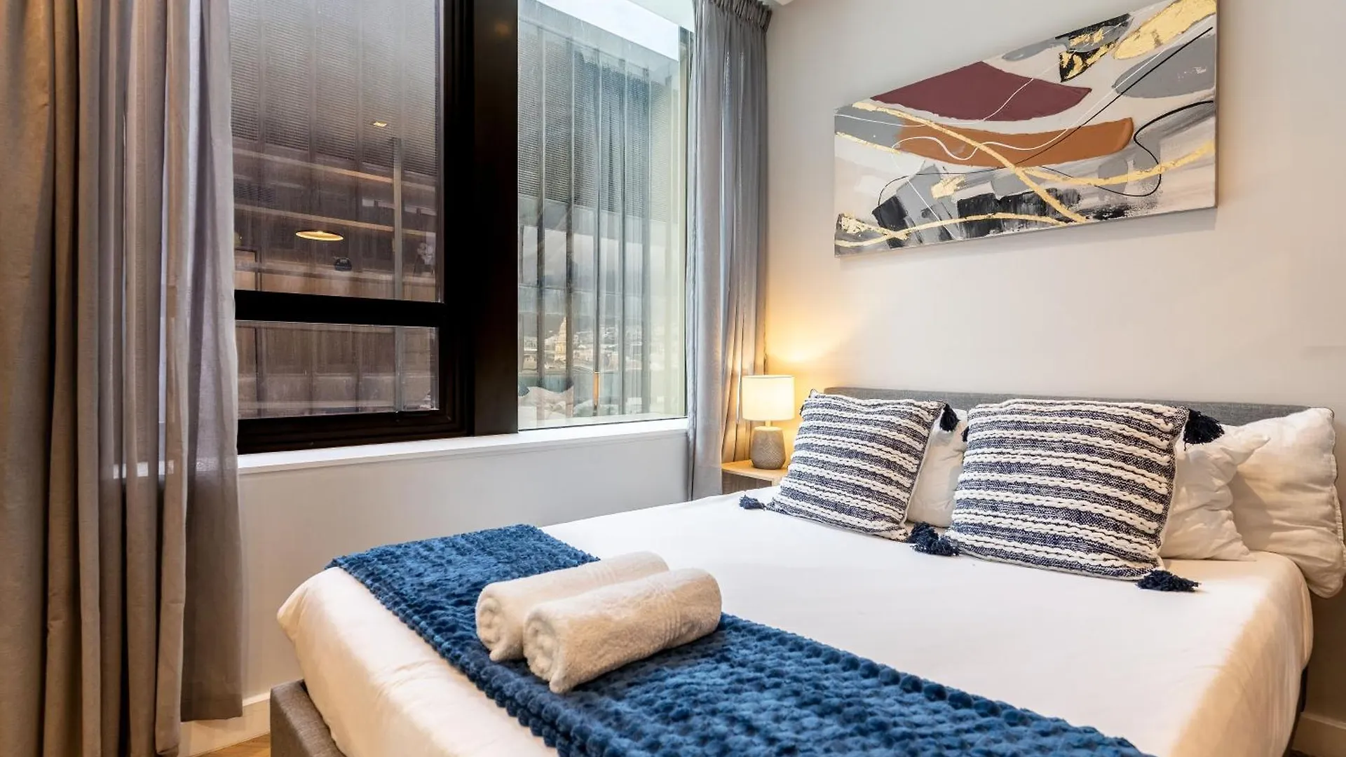 Foreshore Place Luxury Apartment Cape Town